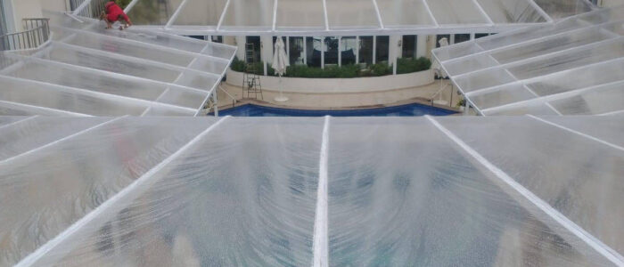 Cobertura área da piscina, vista superior - Cobertura transparente para eventos em São Paulo e Região Opções Coberturas