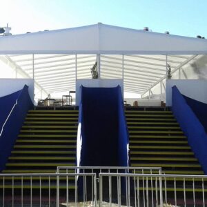 Cobertura estrutura de Tenda - Locação de tenda Area de jantar - Cobertura transparente para eventos em São Paulo e Região Opções Coberturas