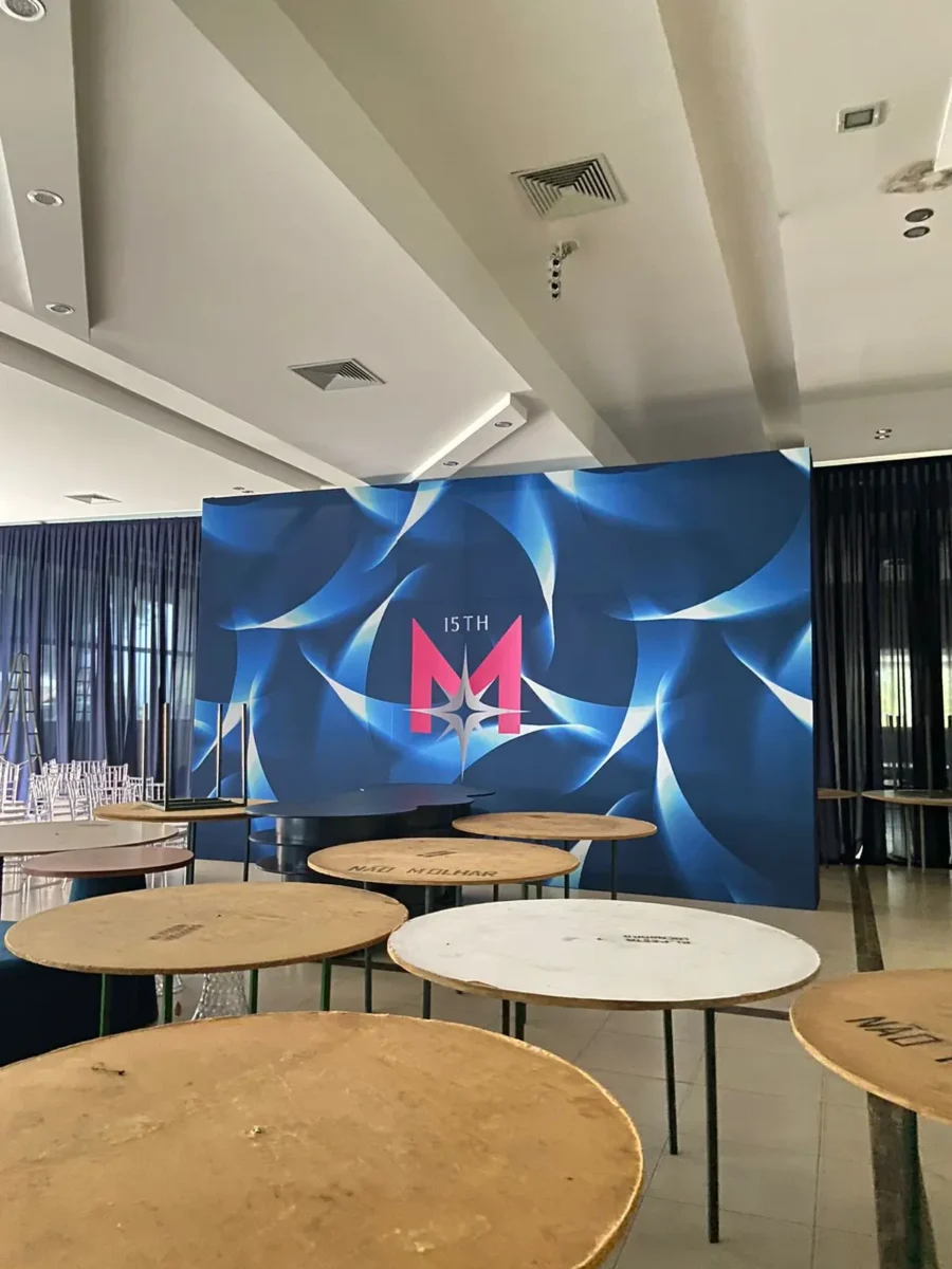 Painel personalizado para eventos - Paineis para festas - Opcoes Coberturas