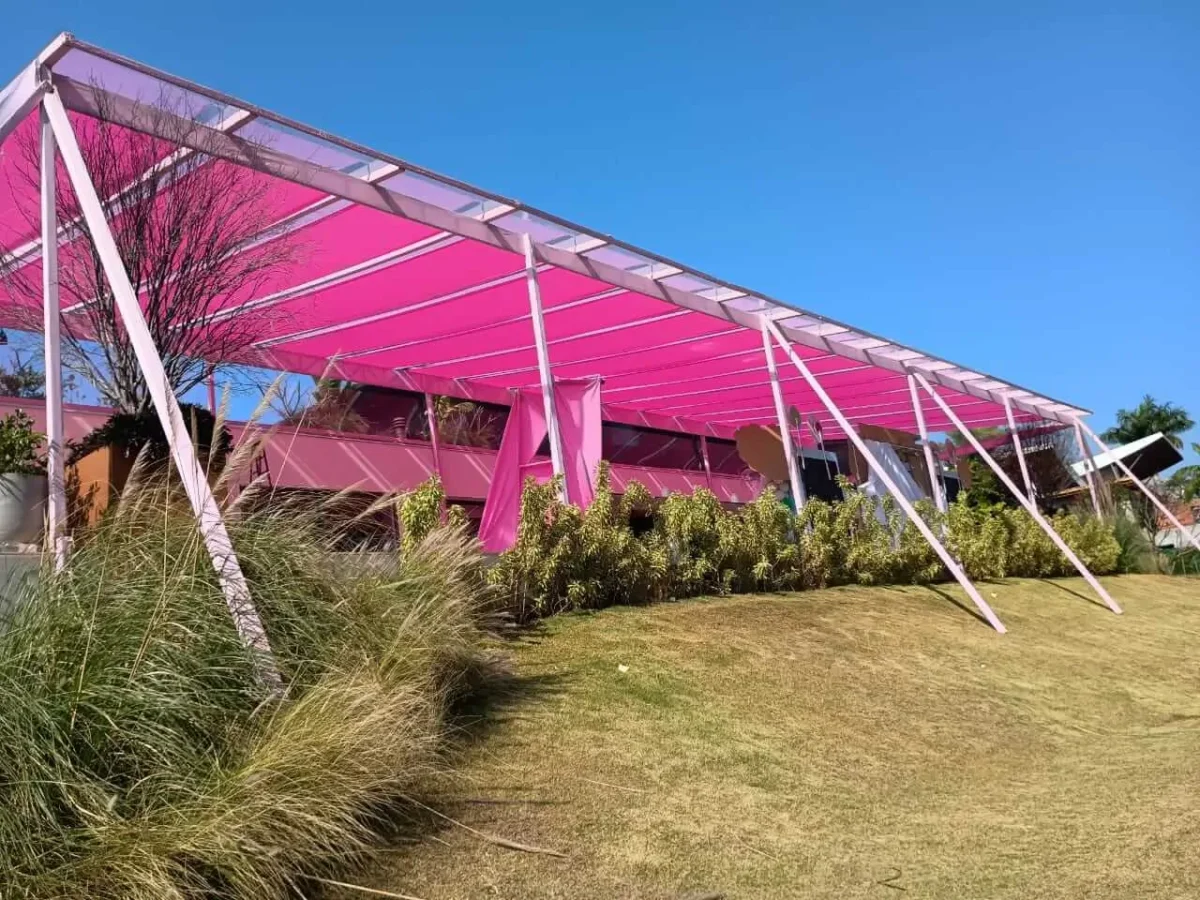 Cobertura para aniversário - Cobertura transparente com tecido sobreposto - Opcoes Coberturas Para Eventos Sao Paulo e Regiao