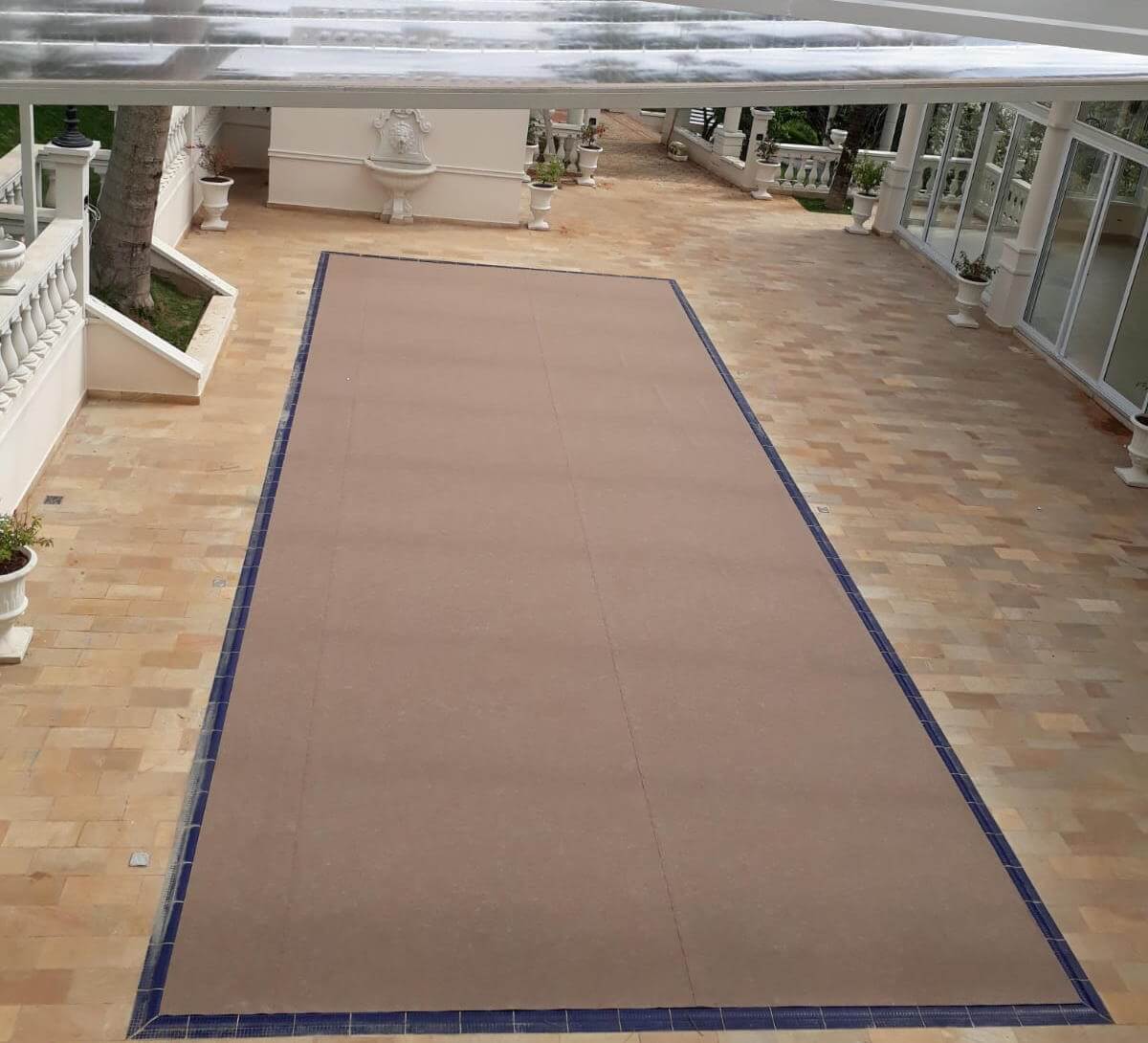 Aluguel de Tablado Para Piscina Locação de tablados Cobertura transparente para eventos em São Paulo e Região Opções Coberturas